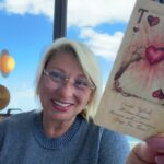 Искренне ли блогеры любят деревню? Полное видео в закрытой группе,ссылка в описании #деревня #хайп