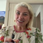 А вы что думаете? Добавляйтесь в закрытую психотерапевтическую группу,ссылка в описании #психология
