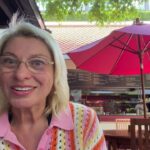 Почему цветные волосы чаще у не ухоженных девушек? Полное видео по ссылке в описании #психология